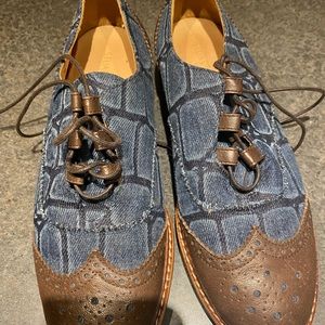 Stuart Weitzman Lace up denim n brown leather shoes  Sz 6.5 M